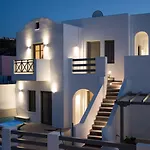 Amphitrite Santorini شقة فندقية 4*