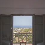 Amphitrite Santorini Vóthon