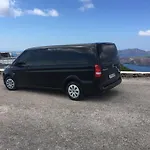 Amphitrite Santorini شقة فندقية 4*