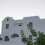 Amphitrite Santorini 4* Vóthon
