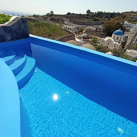 Amphitrite Santorini 4*