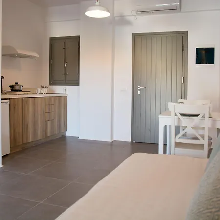 Amphitrite Santorini Lägenhetshotell 4*