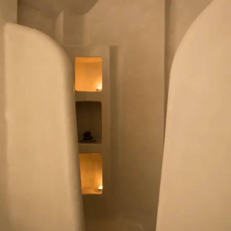 Amphitrite Santorini 公寓式酒店 4*