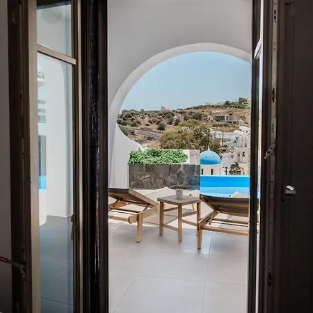 Amphitrite Santorini 4* Vóthon