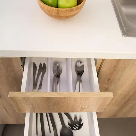 Amphitrite Santorini