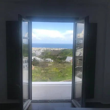 Aparthotel Amphitrite Santorini Vothon