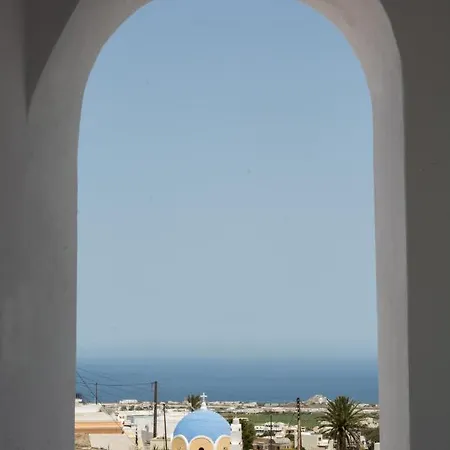 Amphitrite Santorini Apartmanhotel