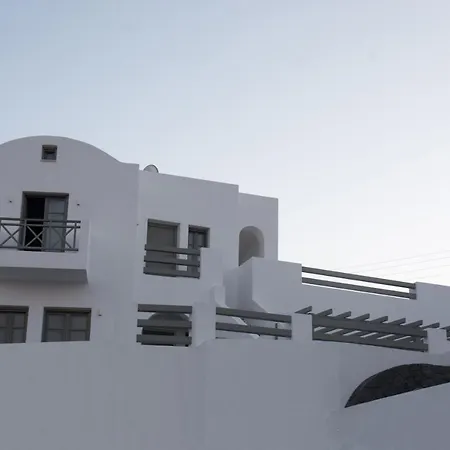 Amphitrite Santorini