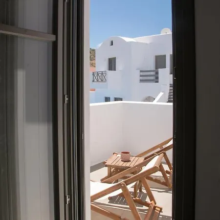 Lägenhetshotell Amphitrite Santorini 4*