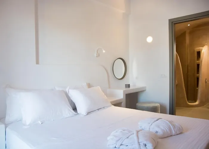 Amphitrite Santorini Vóthon