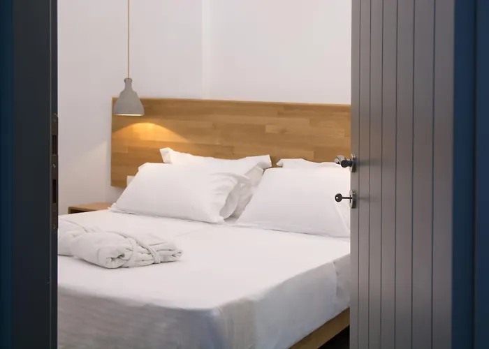 Amphitrite Santorini Aparthotel Vóthon