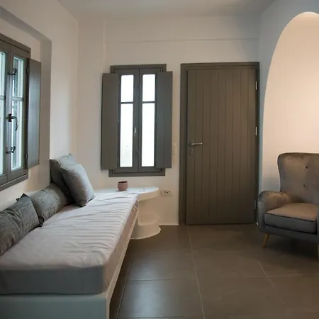 Amphitrite Santorini 公寓式酒店