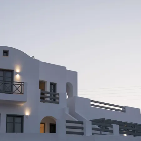 Amphitrite Santorini 公寓式酒店