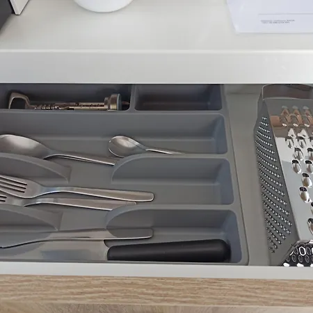 Amphitrite Santorini 4* Vóthon