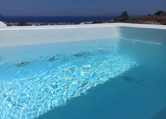 Appart hôtel Amphitrite Santorini 4*