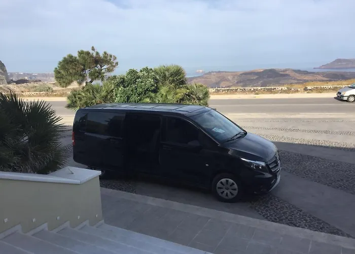 Amphitrite Santorini Lägenhetshotell 4*